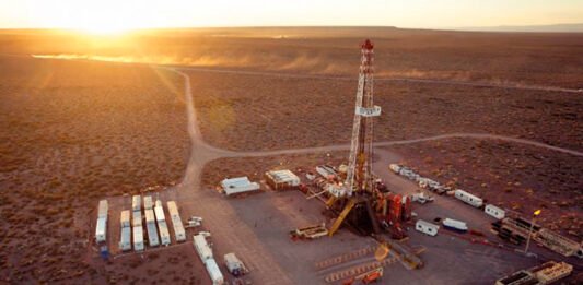 Licitación de nuevas áreas: “Si no invierten, revertimos”