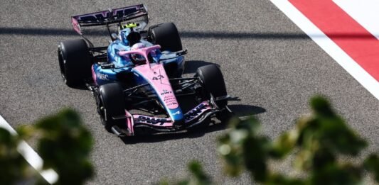 Colapinto ya participa en la segunda sesión de tests en Bahréin