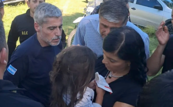 Llaryora felicitó a los equipos que encontraron a Esmeralda