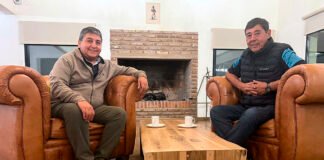 Si los sindicatos se sientan, la política se mueve