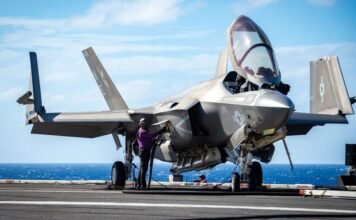 Irán asegura que derribó un caza norteamericano