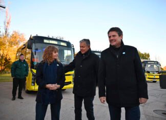 No hace ruido: Neuquén presentó sus colectivos 100% eléctricos