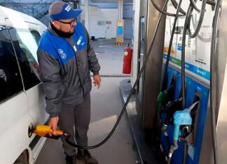 Sube el petróleo: en cuadro días vence el congelamiento interno