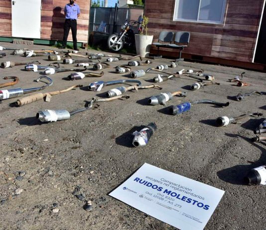 Apuran un “silenciador” legal para los motoqueros