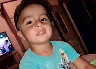 Declara el chofer que dijo escuchar gritos de un niño que pedía ayuda