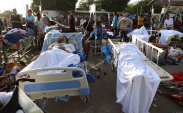 Al menos 589 muertos y 2980 heridos por los terremotos en Venezuela