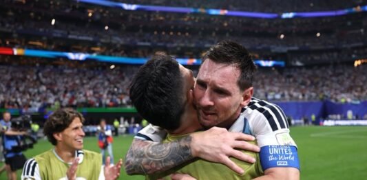 La Selección argentina lo dio vuelta y clasificó en un partido para el infarto