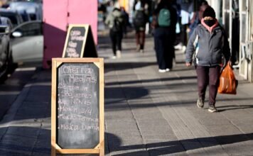 El consumo masivo volvió a caer en junio