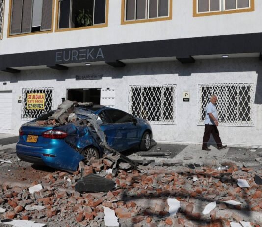Ahora Colombia, sacudida por un terremoto de magnitud 7,4