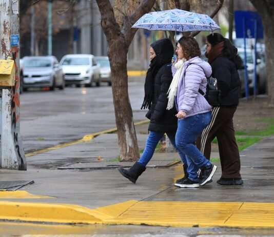 Se mantienen las alertas amarillas y naranjas en Neuquén