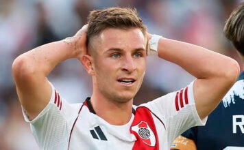 La FIFA inhabilitó a un jugador de River