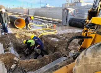 Un caño roto en la Gran Avenida afectó a varios barrios
