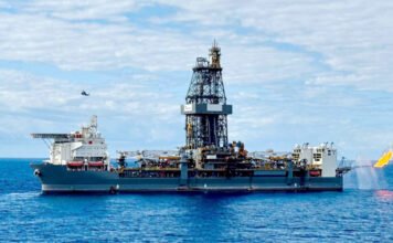 Cayeron las acciones de las petroleras que operan en las islas