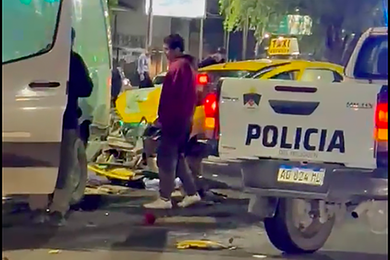 Tragedia en el oeste: murió un taxista tras un violento choque | El ...